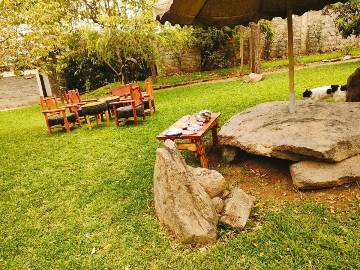 Merinja Guest House 나이바샤 외부 사진